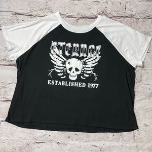 NWT Zoe + Liv Women’s Plus Size Graphic Tee - Size 2X